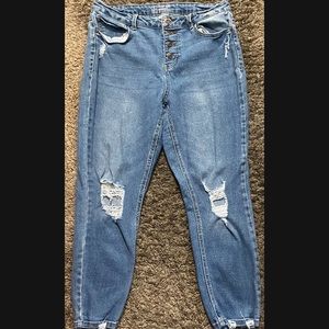 High rise skinny jeans size 17👖